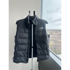 The North Face 700 Black Quilted Full Zip Women's Puffer Vest L Goose Down